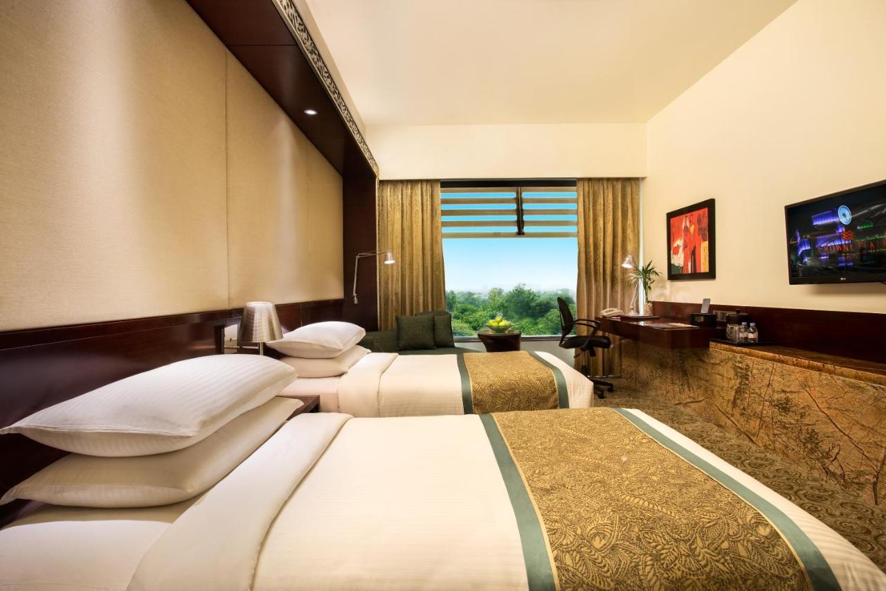 Crowne Plaza Ahmedabad City Centre By Ihg Eksteriør billede
