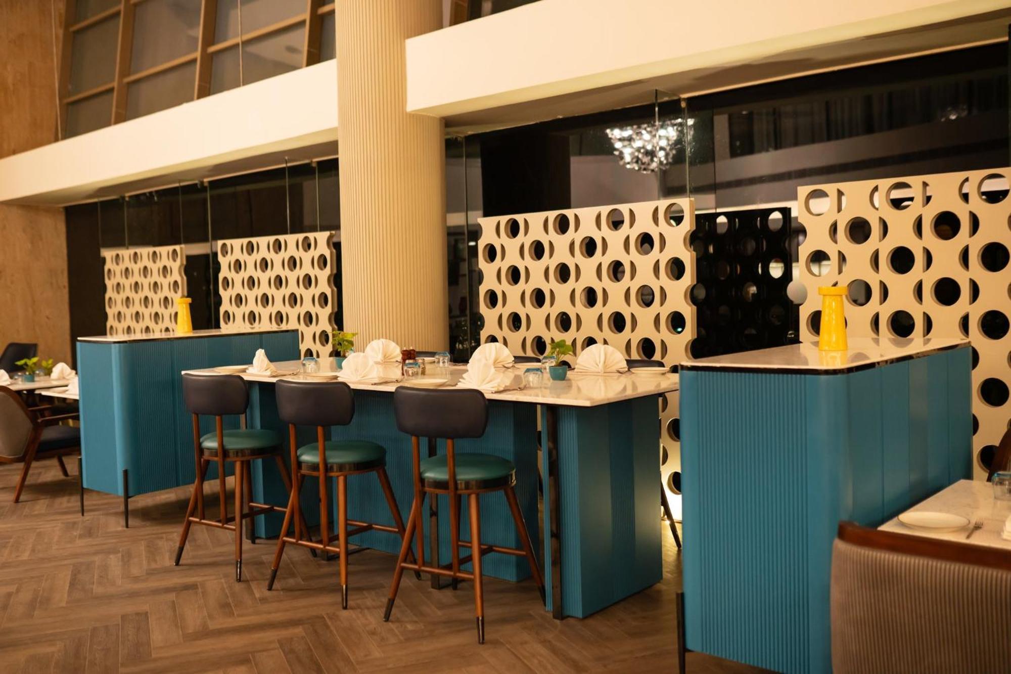 Crowne Plaza Ahmedabad City Centre By Ihg Eksteriør billede